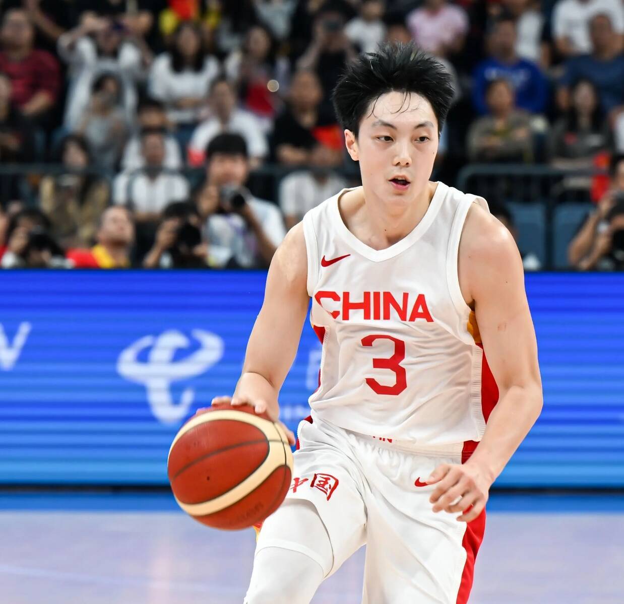 九游娱乐首页-包含湖南男篮苦战不幸，痛失胜利令人唏嘘的词条