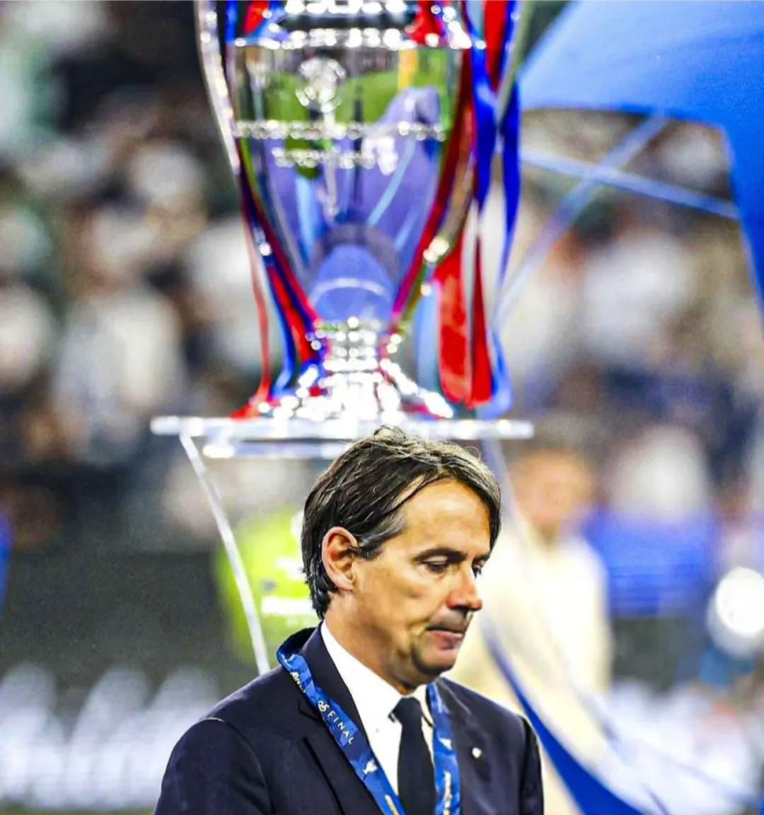 九游娱乐网站-意大利队后卫失误导致丢分需改进的简单介绍