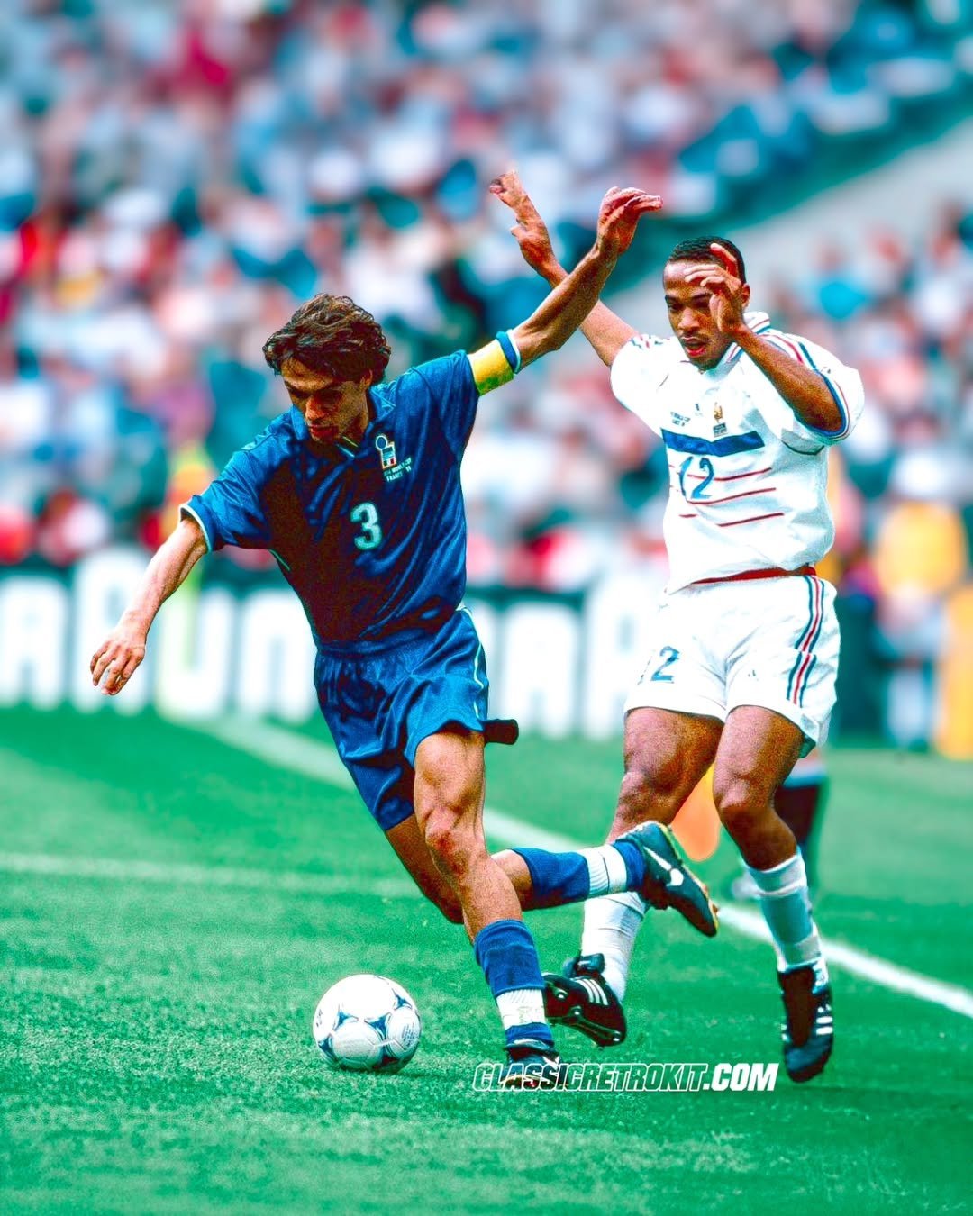 意大利队后卫失误导致丢分需改进的简单介绍