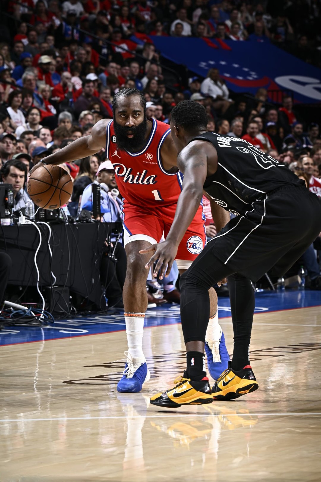 九游APP-包含雷恩队火力全开，轻松战胜对手的词条