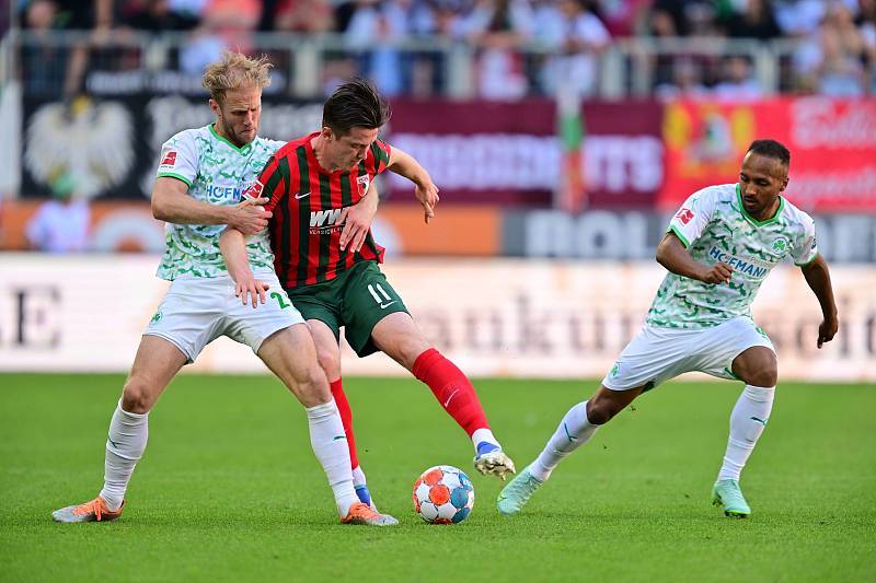 不伦瑞克豪取三分，暂时领先积分榜的简单介绍