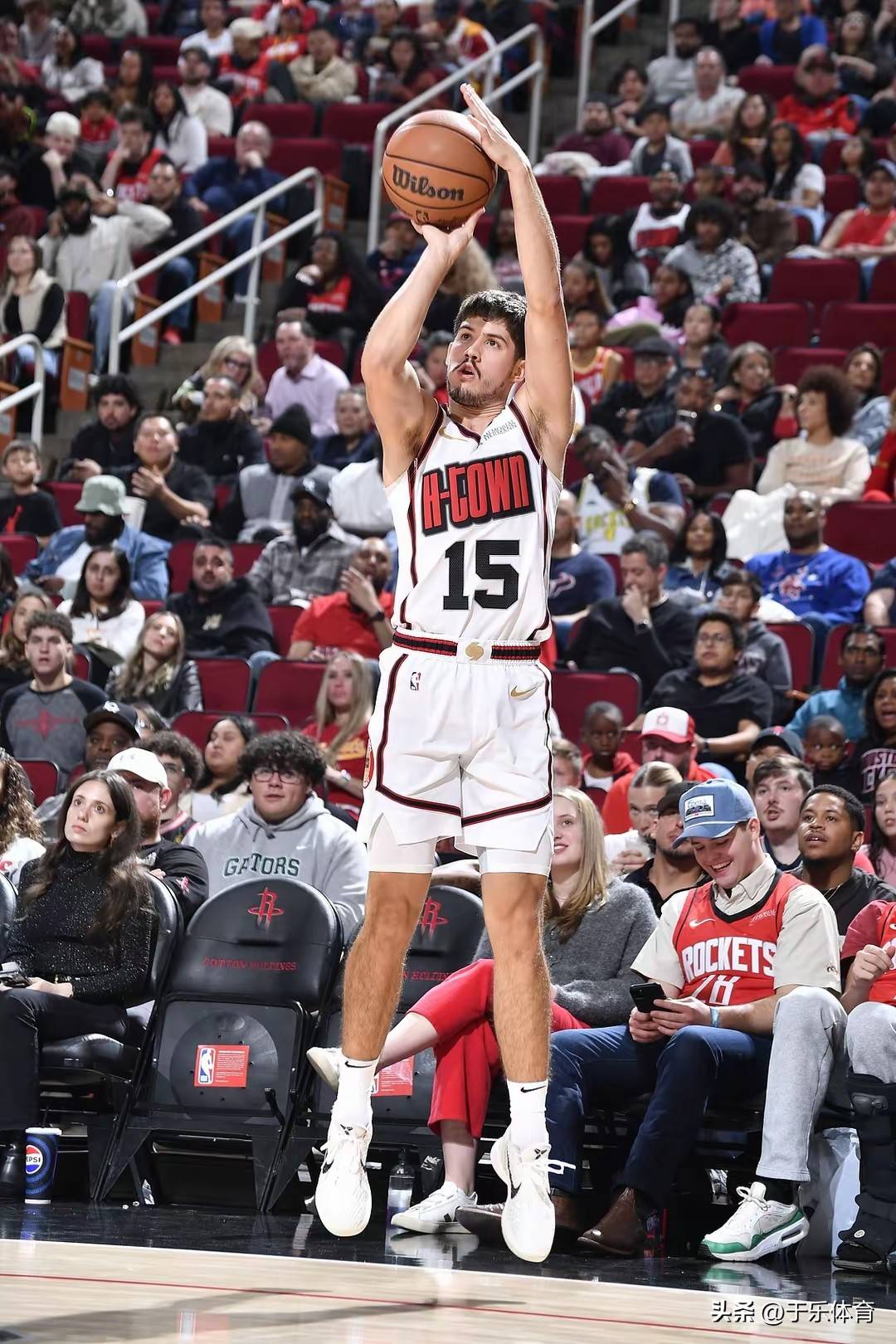 尼克斯年轻队员表现亮眼，赢球在望的简单介绍